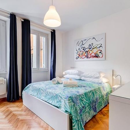 Luminous Apartment Few Steps From Piazza Navona ภายนอก รูปภาพ