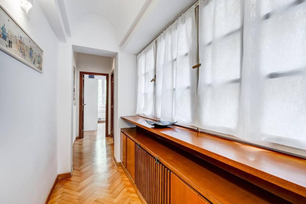 Luminous Apartment Few Steps From Piazza Navona ภายนอก รูปภาพ